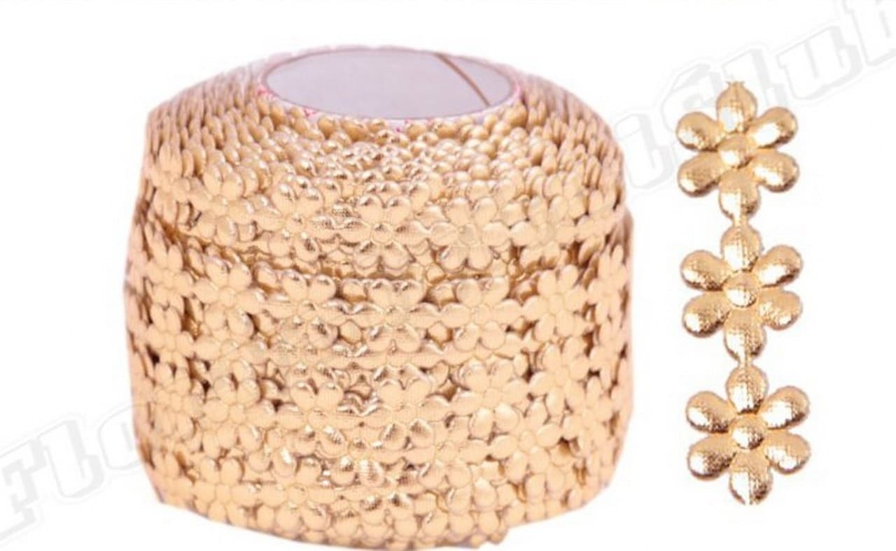 Aplikacje kwiatek pełny mały metal. złoty 1mb