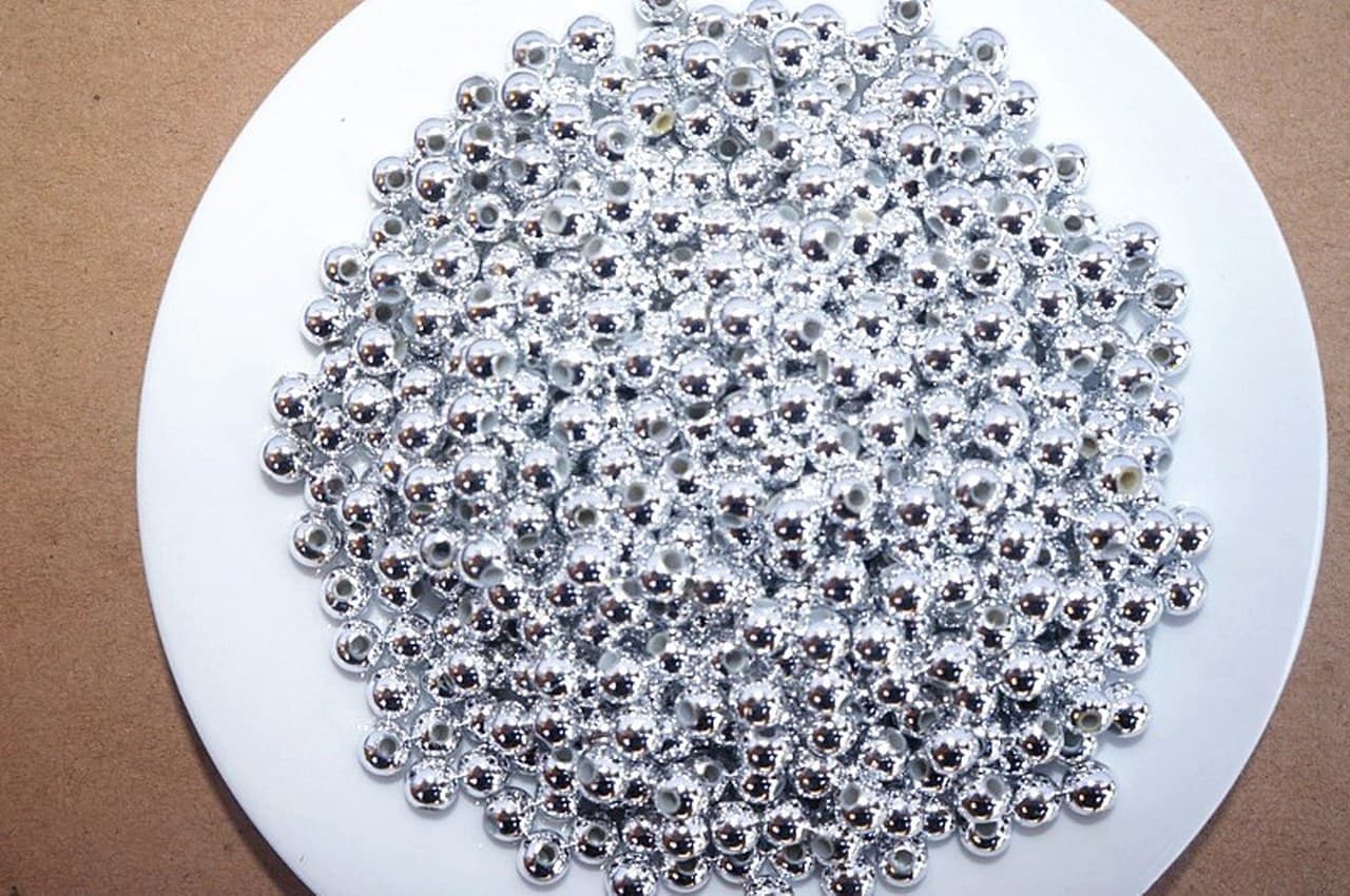 Perełki metalizowane, śr. 6mm/50g, srebrne