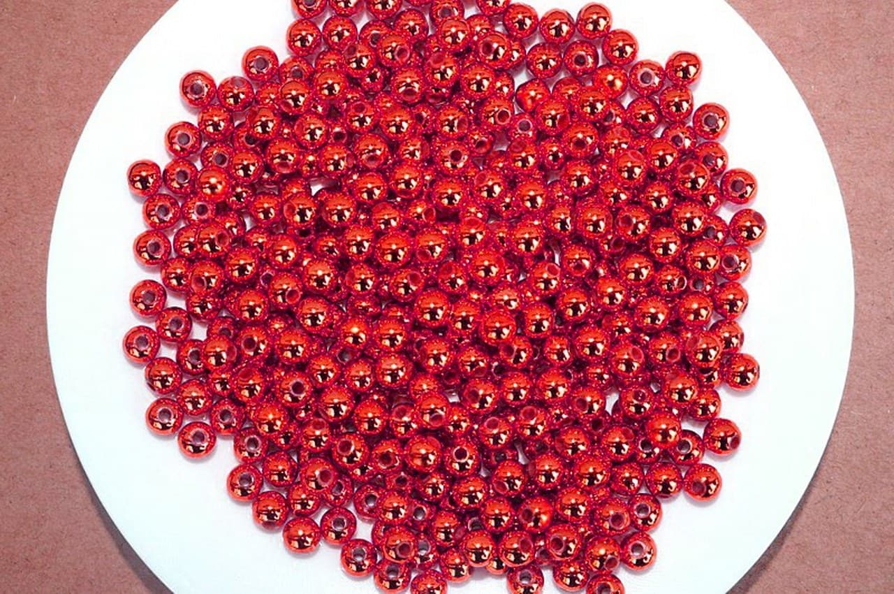 Perełki metalizowane, śr. 6mm/50g, czerwone