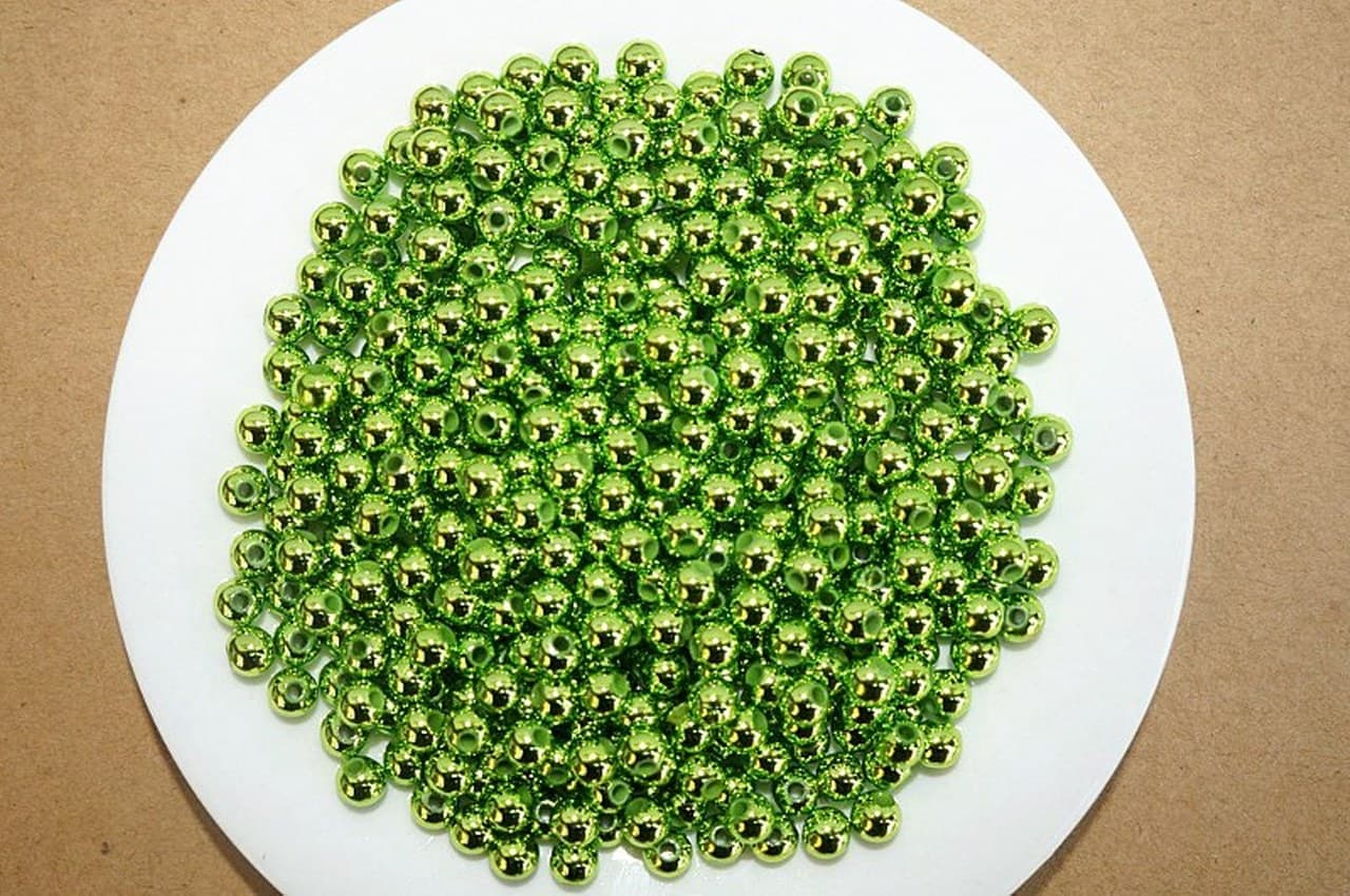 Perełki metalizowane, śr. 8mm/50g, seledynowe