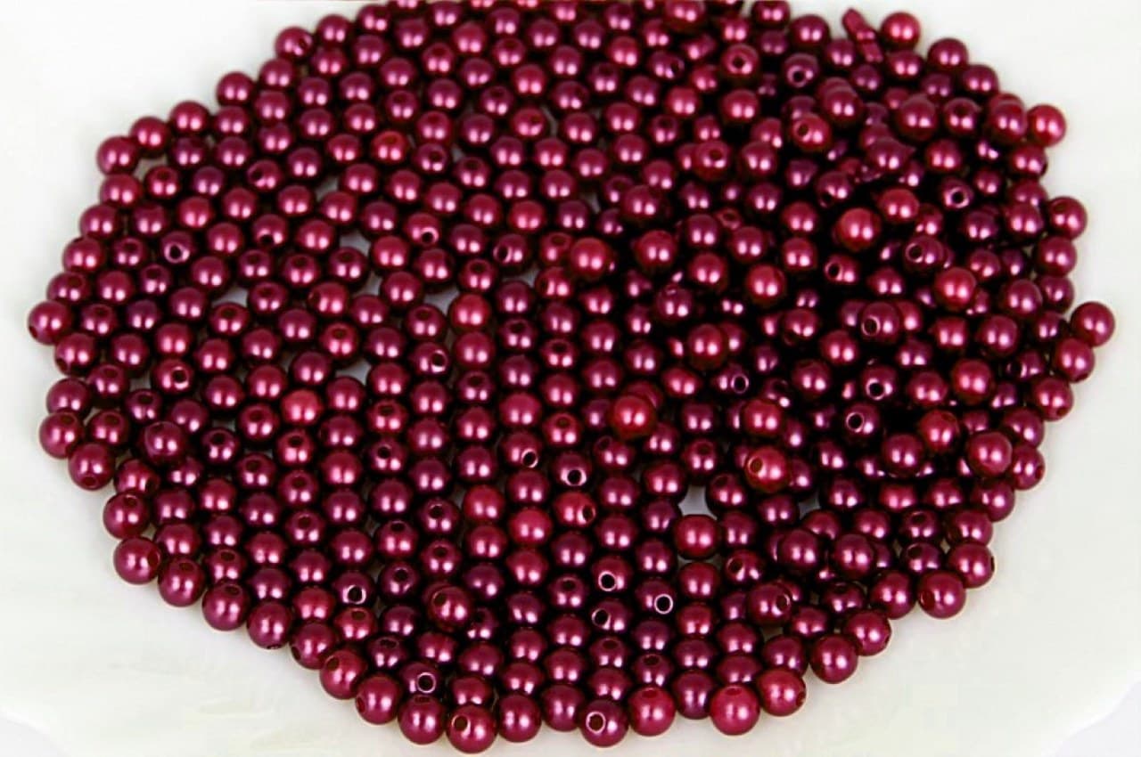 Koraliki (perełki) z dziurką, śr. 6mm bordowe