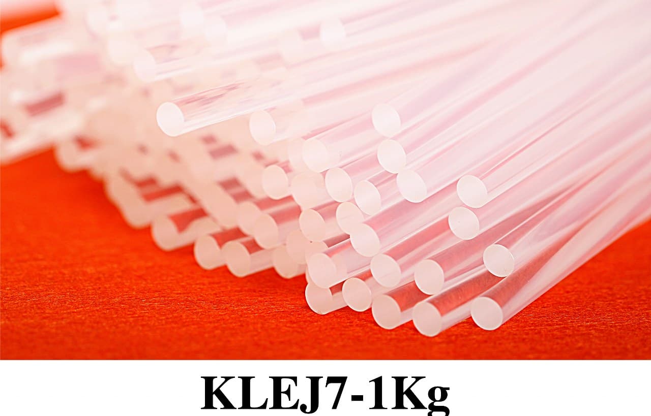 Niemiecki klej do pistoletu w laskach 7mm/20cm 1kg